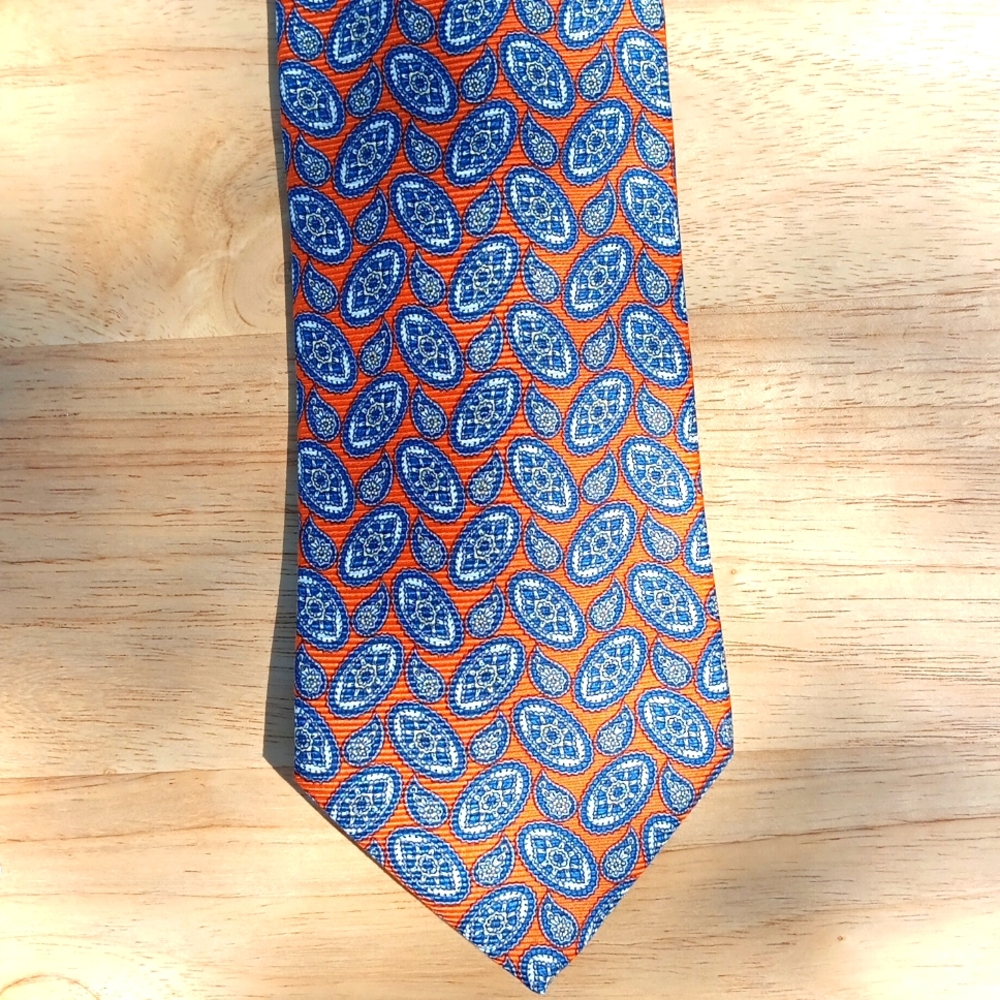 Jos. A. Bank Blue and Orange Paisleyesque *PRINT* Tie - Picture 2 of 4